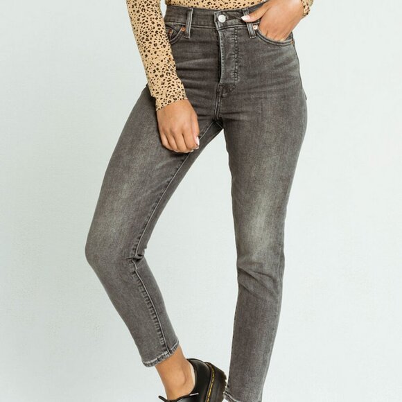 LEVI'S Wedgie Skinny Jeans Size 26 - Picture 1 of 12